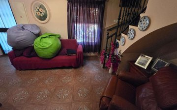 Property slide 19