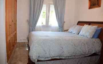 Property slide 14