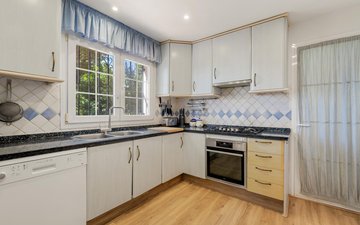 Property slide 19