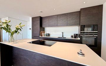 Property slide 22