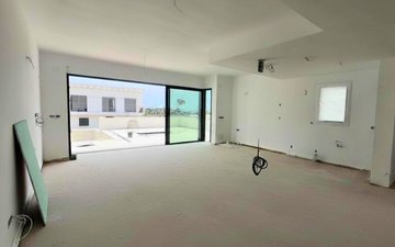 Property slide 21