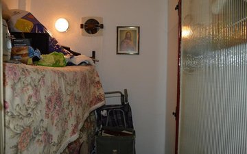 Property slide 17
