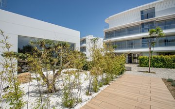 Property slide 21