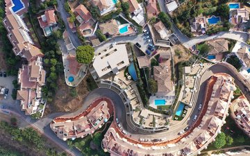 Property slide 17