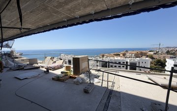 Property slide 21