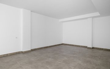 Property slide 23
