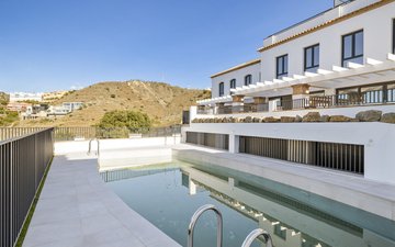 Property slide 27