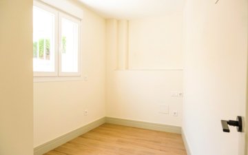 Property slide 35