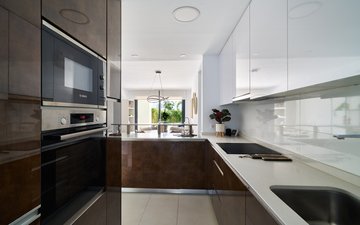 Property slide 10