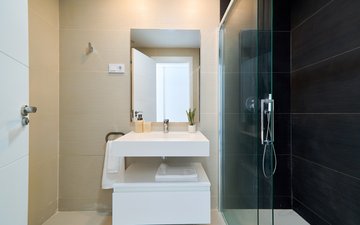 Property slide 19
