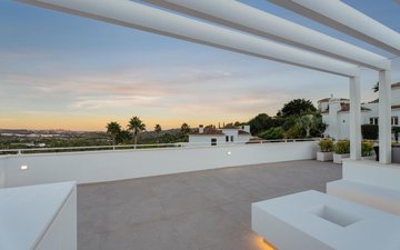 Property slide 66