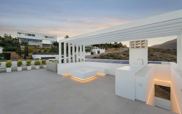 Property slide 67