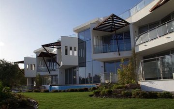 Property slide 18