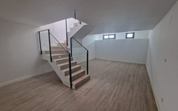 Property slide 4