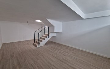 Property slide 5