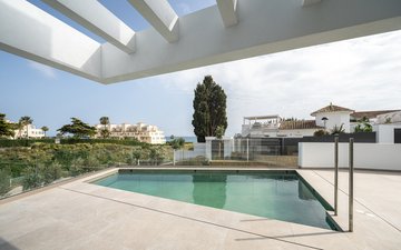 Property slide 22