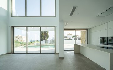 Property slide 24