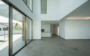 Property slide 25