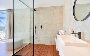 Property slide 21