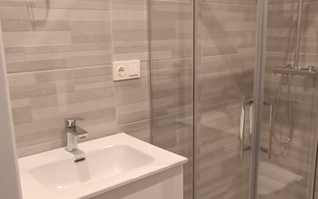 Property slide 31