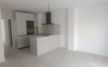 Property slide 35