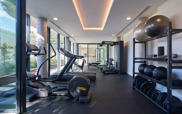 Property slide 18