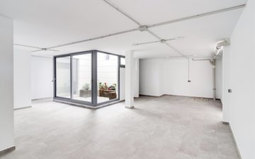 Property slide 17