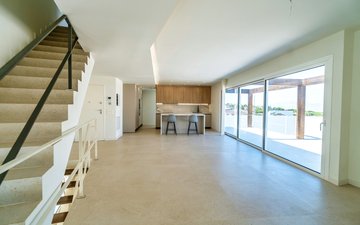 Property slide 39