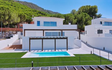 Property slide 41