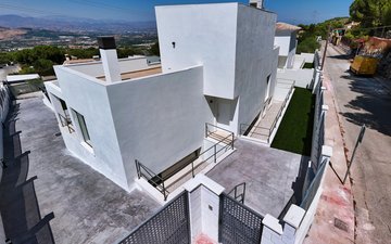 Property slide 60