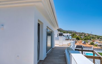 Property slide 64