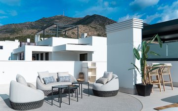 Property slide 22