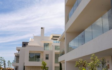 Property slide 18