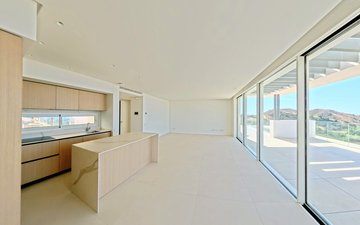 Property slide 32