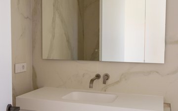 Property slide 46