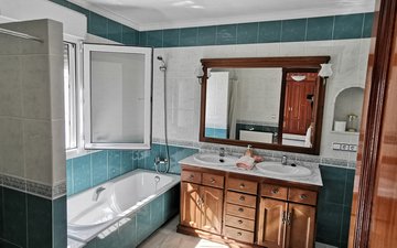 Property slide 30