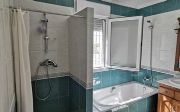 Property slide 31