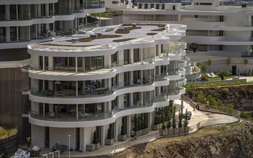 Property slide 68