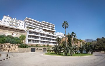 Property slide 23