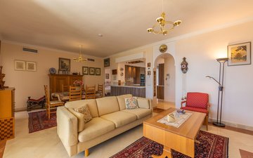 Slajd nieruchomości 19