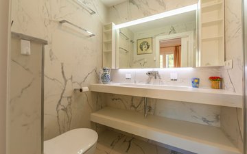 Slajd nieruchomości 38