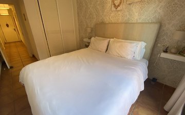 Property slide 18