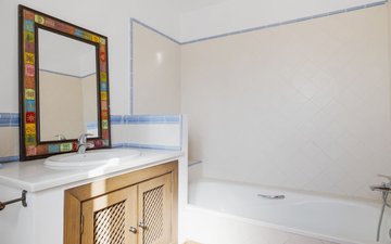 Property slide 17