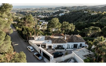 Property slide 30