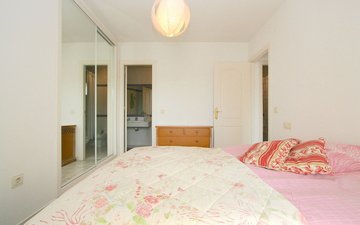 Property slide 18