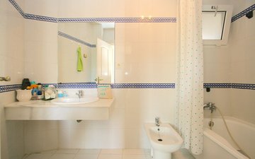 Property slide 20