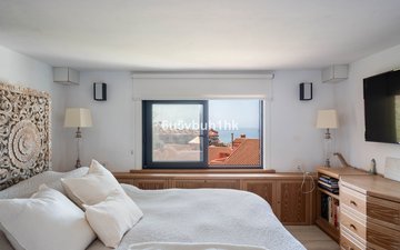 Property slide 16