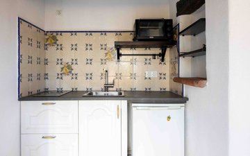 Property slide 25