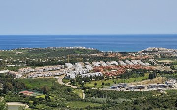 Property slide 18