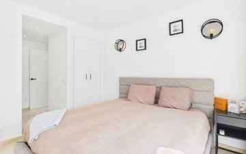 Property slide 10